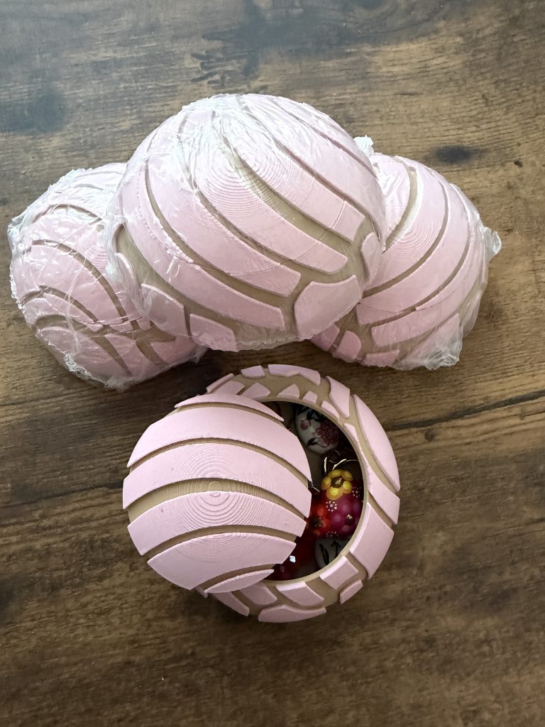 Concha Jewelry Box